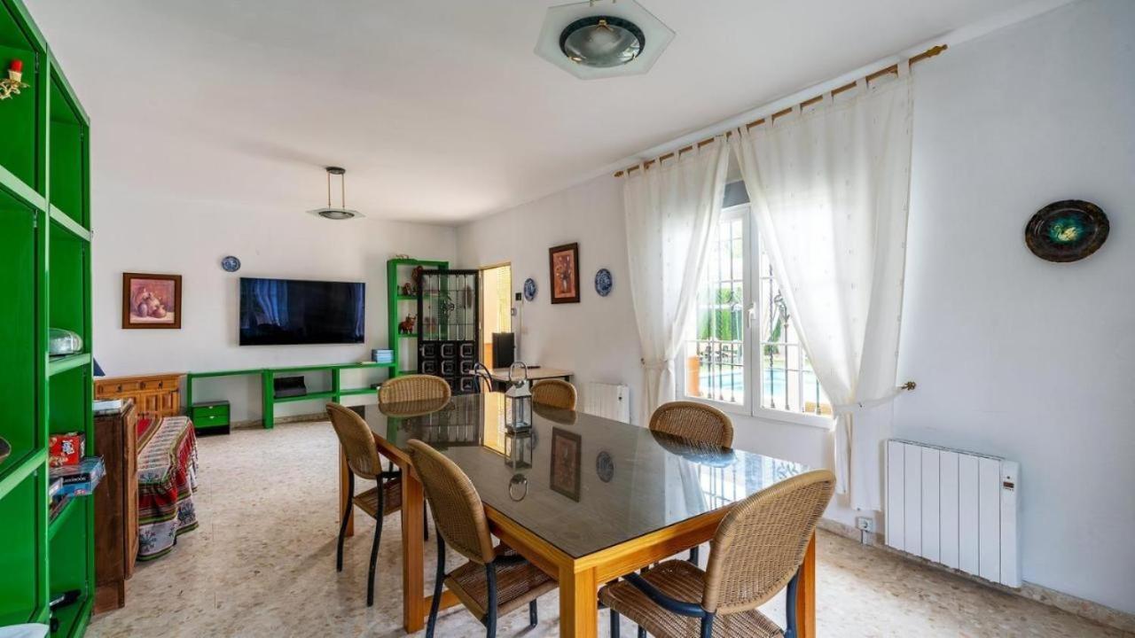 Villa De La Acacia Gojar Exteriör bild