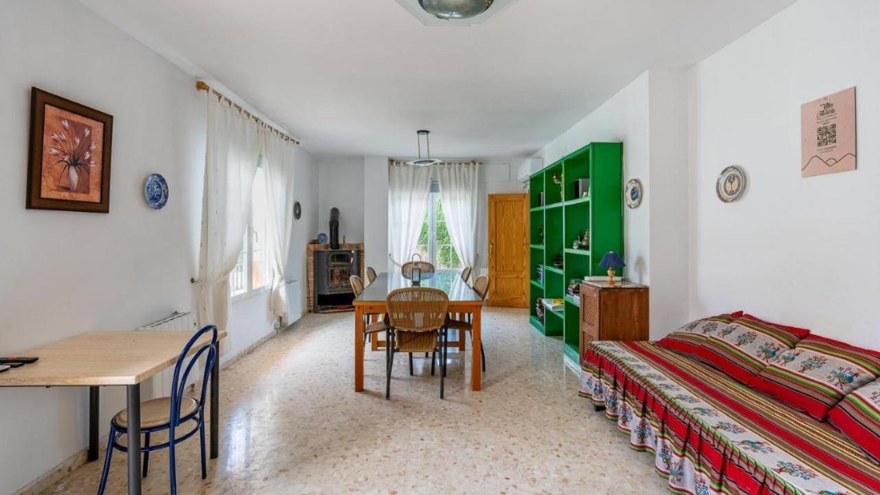 Villa De La Acacia Gojar Exteriör bild